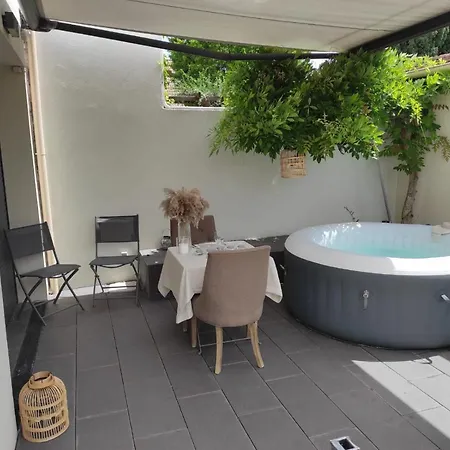 펜션 Entier, Netflix Jacuzzi En Option *